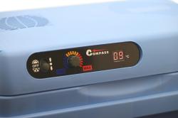Compass Chladící box 25litrů BLUE 230/12V displej s teplotou