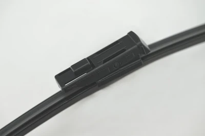 Compass FLAT 13"/330mm KAROQ / ELROQ / OCT4 combi černý stěrač zadního okna