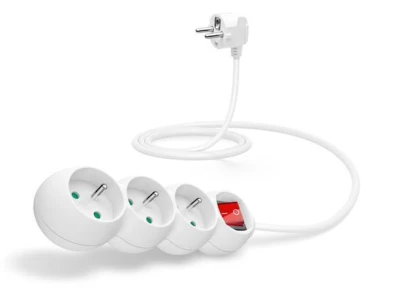 Connect IT Prodlužovací kabel 230 V, 3 zásuvky, 1,5 m, s vypínačem (bílý)