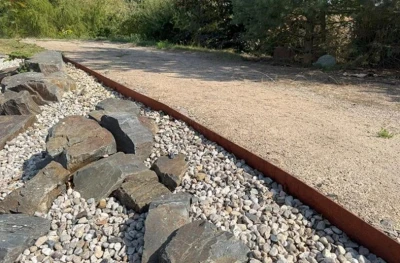 CORGARDEN Urbis 100 x 13 cm corten zahradní obrubník