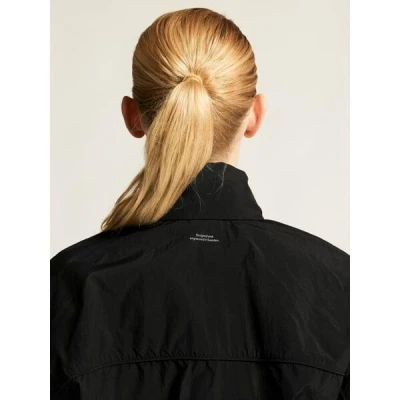Craft Hypervent Oversized Wind C17293 dámska bunda - čierna (9990)
