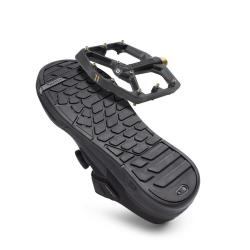 Crankbrothers Stamp Lace Black/Red cyklotretry + sleva 200,- na příslušenství