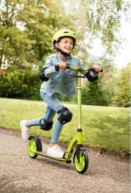 CRIVIT Koloběžka Big Wheel 8 limetková skládací hliníkový rám