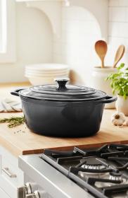 Cs Solingen Pekáč s poklicí litinový Xanten 36 x 28 cm černý