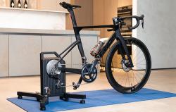 Cycplus T2 smart bike trainer
