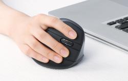 Delux Bezdrátová vertikální myš M618Mini DB BT+2,4G 2400DPI (černá)