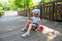 Dětská freestyle cyklistická helma Seven Minnie bílá