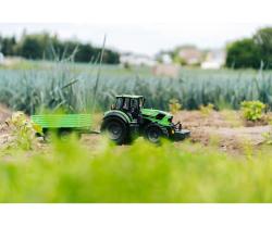 Deutz RC traktor 8280 TTV s prívesom 1:16 RTR