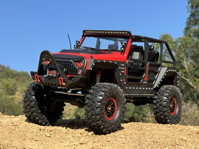 DF Models DF-04S PRO BL 1:10 brushless RC crawler s LED osvětlením, elektrickým navijákem, 2stupňovou převodovkou a uzávěrkami diferenciálů