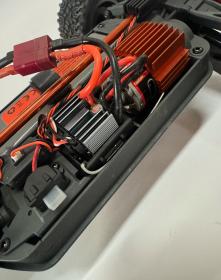 DF models RC auto RC auto FastTruck Mini 1:16 4WD RTR + sleva 200,- na příslušenství