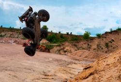 DF models RC auto Z-10 Competition Truggy BL brushless RTR 1:10 XL + sleva 1000,- na příslušenství