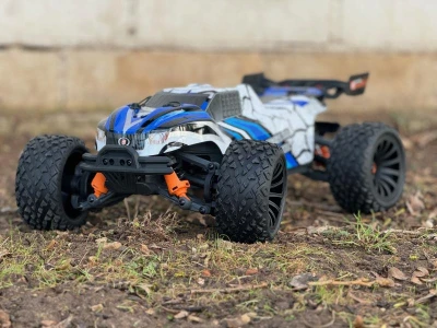 DF models RC auto Z-10 Competition Truggy brushed RTR 1:10 XL + sleva 500,- na příslušenství