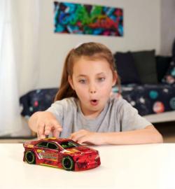Dickie Auto akční Beat Breaker sportovní s efekty na baterie Světlo Zvuk