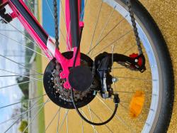 Dino Aurelia 24 růžové juniorské sportovní kolo + reflexní sada