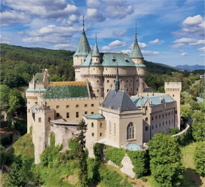 Dino Puzzle Travel Slovakia Bojnice 60 dílků 24x22cm skládačka