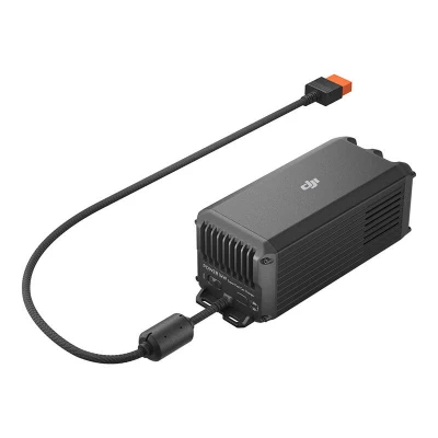 DJI Power 1kW rychlá nabíječka do auta