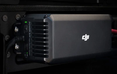 DJI Power 1kW rychlá nabíječka do auta