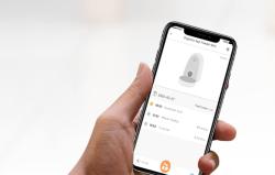 Dogness Automatické krmítko s kovovou miskou WIFI mini (bílé)