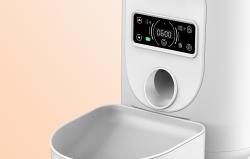 Dogness F17 Melamine bílý automatický dávkovač krmiva 4 l