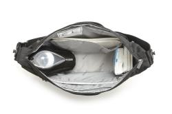 Doona Celodenní přebalovací taška Nitro Black