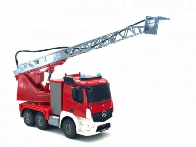 Double Eagle Hasacie auto Mercedes Arocs s opravdivým vodným delom 2,4GHz