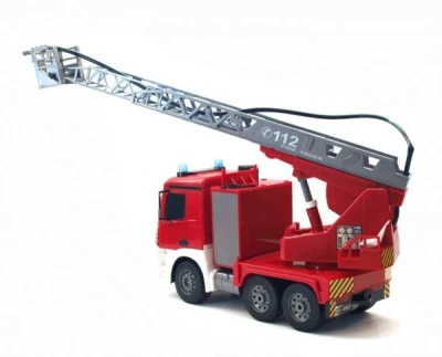 Double Eagle Hasacie auto Mercedes Arocs s opravdivým vodným delom 2,4GHz