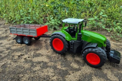 Double Eagle RC traktor se sklápěcím valníkem 1/16