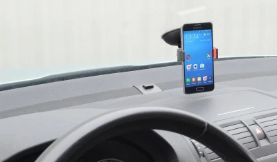 Compass Držák telefonu / GPS na přísavku SIDE