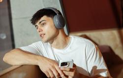 Edifier Bezdrátová sluchátka W800BT Pro, ANC (šedá)