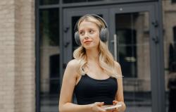 Edifier Bezdrátová sluchátka W800BT Pro, ANC (šedá)