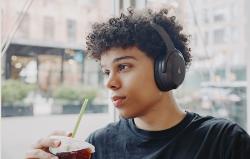 Edifier Bezdrátová sluchátka WH700NB Pro, ANC (černá)