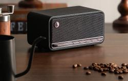 Edifier Reproduktor MP230 (černá retro)