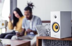 Edifier Reproduktory 2.0 R1080BT (bílé)
