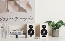 Edifier S880DB MKII bílý 2.0 reproduktorový systém