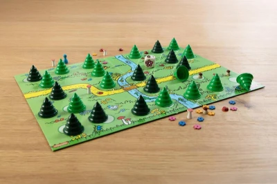 Efko Hra Smolíček Pacholíček retro edice dřevěné figurky (společenská hra)