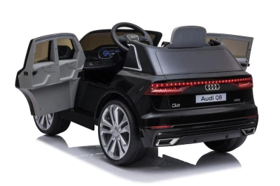 ELJET Audi Q8 černé dětské elektrické auto