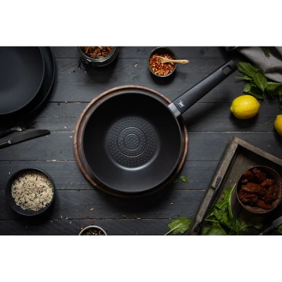 ELO Smart Wave černá WOK pánev Ø 24 cm