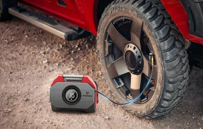Etenwolf S6 SE červený 11,03 bar 15 600 mAh autokompresor