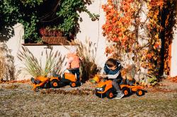 Falk 260C Baby Kubota ride-on traktor s přívěsem, hrábě lopata