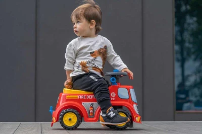 Falk Baby odrážadlo auto hasiči odrážadlo s klaksónom otváracie sedátko
