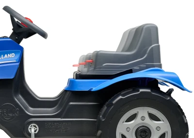 Falk Šlapací traktor New Holland s vlečkou