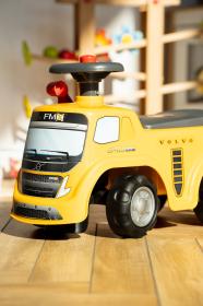 Falk Traktor volvo FMX s volantem, klaksonem a přívěsem