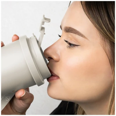 Fashion TV by Berlingerhaus Nerezový termohrnek na kávu i čaj 0,5 l Cream Gold Collection