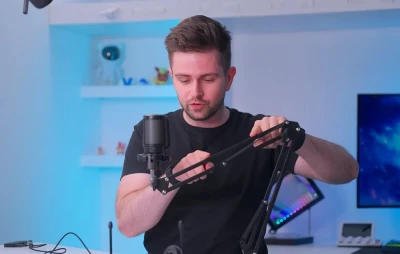 Fifine A6V modrý herní mikrofon