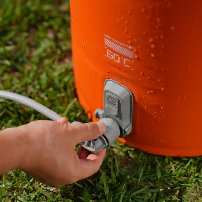 Flextail Malá bateriová sprcha s nádrží TINY Shower Bucket