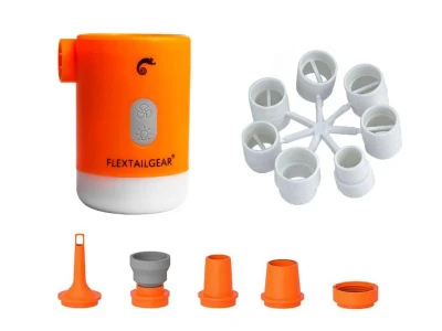 Flextail Sada: Bateriové foukadlo MAX Pump 2 Pro + univerzální redukce Flextail Sada: Bateriové foukadlo MAX Pump 2 Pro + univerzální redukce
