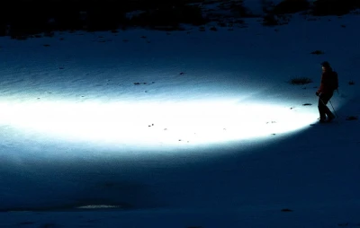 Flextail Zero 1200 černá LED svítilna