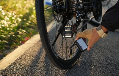 Flextail Tiny Bike Pump Pro šedá elektrická cyklistická pumpa
