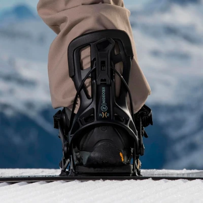 Flow NX2 black 26/27 snowboardové vázání (výklopná pata)
