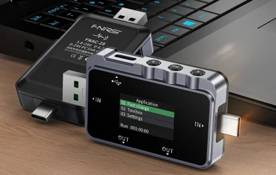 FNIRSI FNAC-28 tmavě šedý 2v1 tester USB-C/USB-A